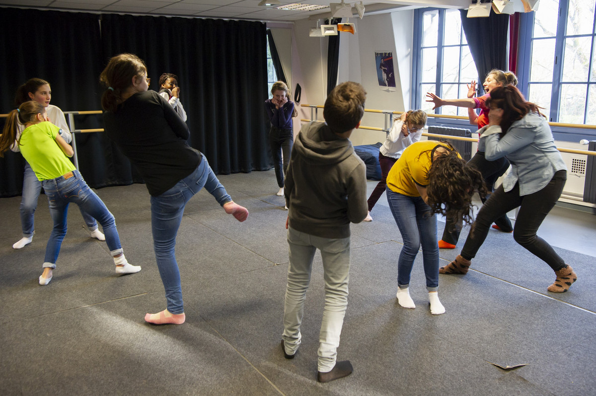 ENSEIGNEMENT ARTISTIQUE MEUDON THEATRE