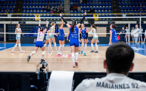 Les Mariannes 92 sur le parquet du palais des sports Marcel-Cerdan à Levallois-Perret