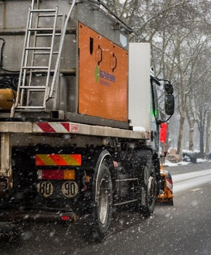 Opération de déneigement dans les Hauts-de-Seine