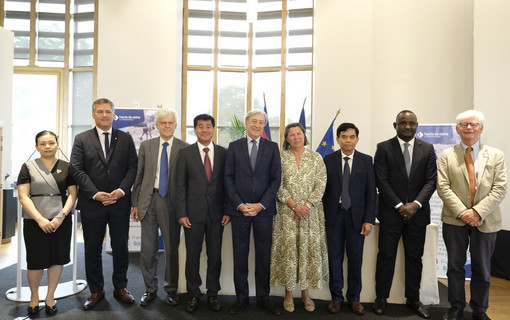 Délégation cambodge juin 2025 Les institutionnels français et cambodgiens prenent la pause